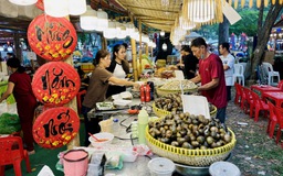 'Thiên đường' món ngon thu hút người dân TP.HCM trong Lễ hội Tết Việt