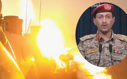 Houthi nói bắn tên lửa đạn đạo trúng tàu chiến Mỹ 