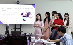 Sinh viên chế tạo máy in cho học sinh khiếm thị