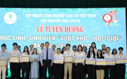 VRG tuyên dương 580 học sinh, sinh viên vượt khó học giỏi