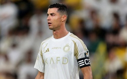 Ronaldo nói gì khi sút hỏng phạt đền khiến Al Nassr bị loại khỏi King’s Cup?