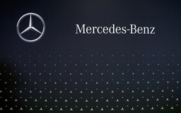 Mercedes-Benz bị phạt 7,3 triệu USD