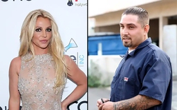 Bạn trai 'vô trách nhiệm' của Britney Spears là ai?