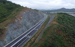 Tập đoàn Sơn Hải đề nghị khai thác 68,35 km cao tốc Vân Phong - Nha Trang