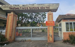 Trường bỏ hoang, học sinh phải “ké” trường khác