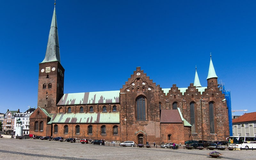 Những địa điểm nhất định phải đến khi du lịch Aarhus, Đan Mạch