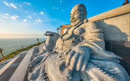 Bạn có biết tượng Phật lớn nhất Việt Nam đang ở đâu?