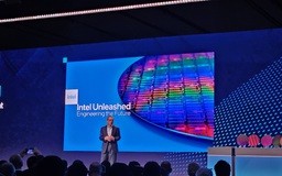 Intel 'chơi lớn' giữa cuộc chiến công nghệ Mỹ - Trung