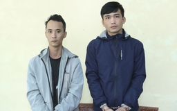 Khám xét bệnh viện tại Quảng Bình: Bắt 2 nhân viên giặt là tàng trữ ma túy