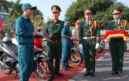 Trang bị mô tô cho lực lượng dân quân ở Quảng Ngãi