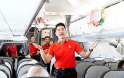 'Tan chảy' trước bản hòa ca 'Magic Flight' của phi hành đoàn Vietjet trong ngày 8.3