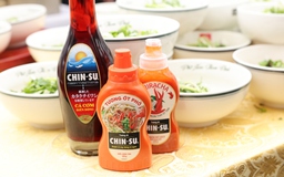 Tương ớt CHIN-SU Sriracha ‘gây thương nhớ’ thực khách trong và ngoài nước