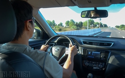 4 mẹo giúp tài xế giảm chói mắt khi lái ô tô ngược nắng