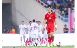 Bóng đá Việt Nam cần làm lại: Nên ‘mặc tấm áo’ vừa vặn