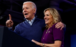 Vợ chồng Tổng thống Biden công khai thu nhập