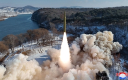 Triều Tiên phóng tên lửa đạn đạo, Hàn Quốc và Nhật Bản theo dõi sát sao