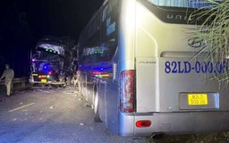 Quảng Nam: Tài xế tử vong trong vụ tai nạn giữa xe khách và xe tải
