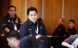 Sếp lớn bóng đá Indonesia xử gấp mối bất hòa của ông Shin, tạm dừng giải VĐQG vì…