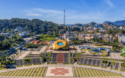 Bạn đã check-in hết các quảng trường nổi tiếng này tại Việt Nam chưa?