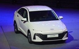 Đua hạ giá doanh số sedan hạng B vẫn giảm 30%, Toyota Vios bám sát Hyundai Accent