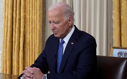 Từ Phòng Bầu dục, Tổng thống Biden nói chuyện 'truyền đuốc'