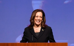 Bà Kamala Harris đã đủ phiếu để đại diện đảng Dân chủ tranh cử