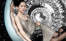 Kim Tae Ri trở thành đại sứ Hàn Quốc đầu tiên của Prada Beauty