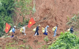 Vượt 2.000 km đến Nậm Tông chi viện cho lực lượng cứu hộ