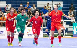 Đội futsal nữ Việt Nam vô địch thuyết phục ngay trên đất Thái Lan 