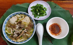 Bánh canh nấm tràm