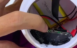 Cảnh giác với camera ngụy trang