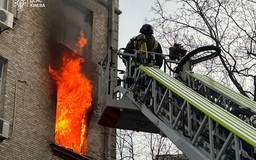 Chiến sự Ukraine ngày 1.043: Hơn 100 UAV Nga tấn công Ukraine ngày đầu năm mới