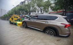 4 việc cần làm ngay để 'cứu' ô tô sau mưa bão, ngập lụt