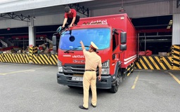 Hiểm họa điểm mù