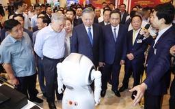 Tin tức đặc biệt trên báo in Thanh Niên 13.10.2025