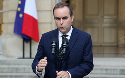 Pháp công bố chính phủ mới sau khi tái bổ nhiệm thủ tướng