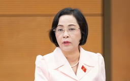 'Lương cán bộ xã chưa tới 10 triệu, rất khó khăn'