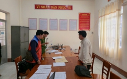 Bắt giam hai nhân viên giao hàng nhanh tham ô hơn 438 triệu đồng