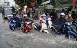 Xe máy cũng bị thủy kích, mất cả chục triệu sửa chữa nếu chủ quan