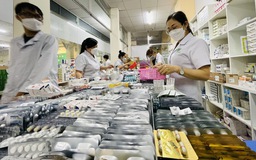 Chấn chỉnh kê đơn thuốc ngoài danh mục BHYT