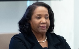 Tòa Tối cao Mỹ chưa cho ông Trump sa thải Thống đốc Fed