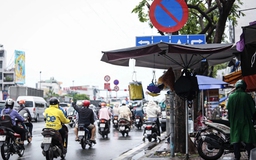 Đừng đánh đố người đi đường