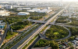 Xa lộ Hà Nội mở rộng lên 16 làn xe, khu Đông vào giai đoạn tăng tốc