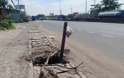 Hố sâu ven đường