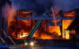 Chiến sự Ukraine ngày 1.340: Ukraine bị tố tấn công đập nước, Nga sơ tán dân