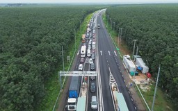 Thí điểm cấm xe tải, xe khách chạy làn 1 tại 2 cao tốc phía nam