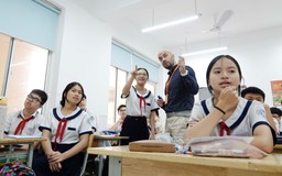Tiếng Anh thành ngôn ngữ thứ hai trong trường học: Bài toán khó nhất là giáo viên