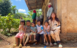 13 trẻ em trong vòng tay 4 mẹ đơn thân: Những mảnh đời lay động lòng người