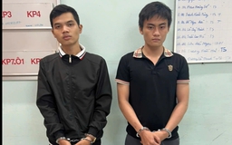 Đồng Nai: Bắt 2 nghi can cướp xe máy, điện thoại của học sinh