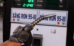 Giá xăng dầu đồng loạt tăng cao, có loại tăng hơn 1.300 đồng/lít
